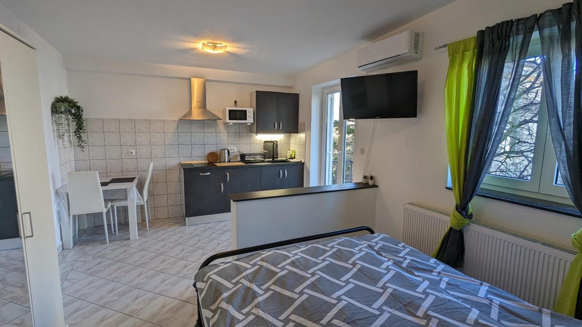 Apartments Kety - Central Heating Crikvenica Exterior photo