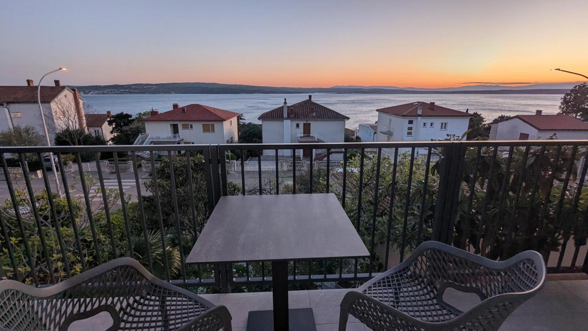 Apartments Kety - Central Heating Crikvenica Room photo