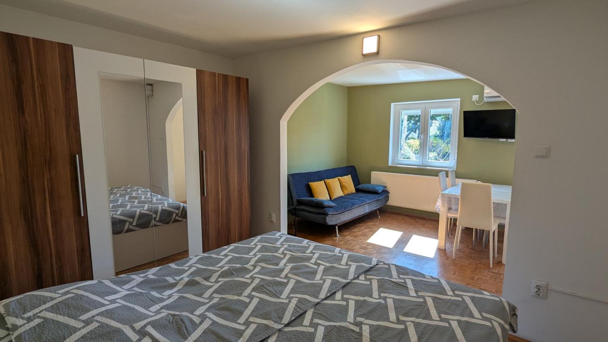 Apartments Kety - Central Heating Crikvenica Room photo